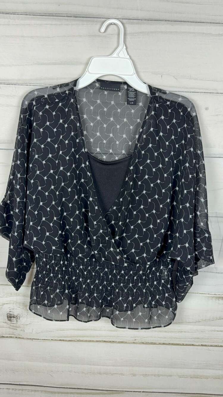 Apostrophe Women Size Large Black & White Geometric Print Smocked Waist Chiffon